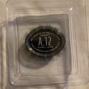 Lashify luxury lashes A12 brand new